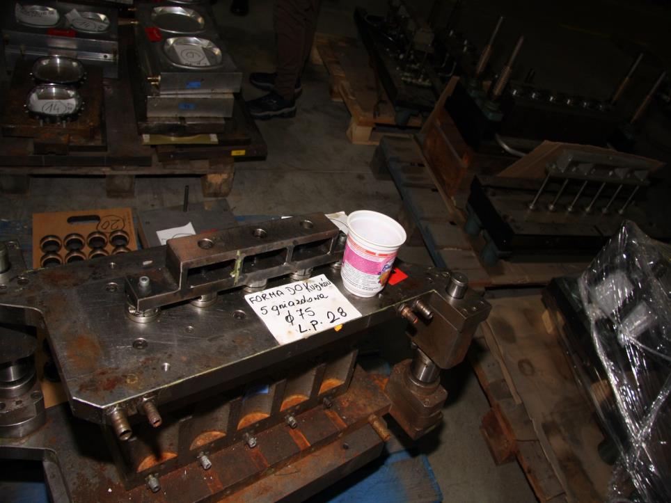 Plastic processing machines for plastic dishes-4